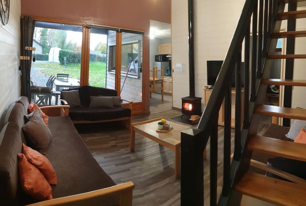 Gite N° 20, En Pleine Nature, Frontalier Signy-le-Petit Extérieur photo